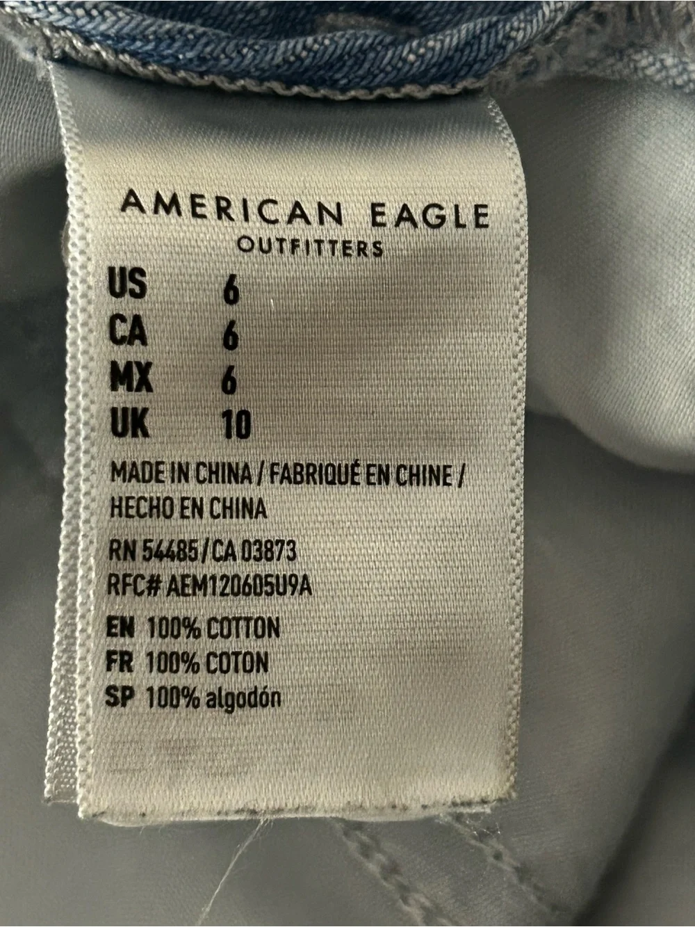 American Eagle Outfitters Mom Shorts Womens 6 Blue Denim Paperbag High Waisted
